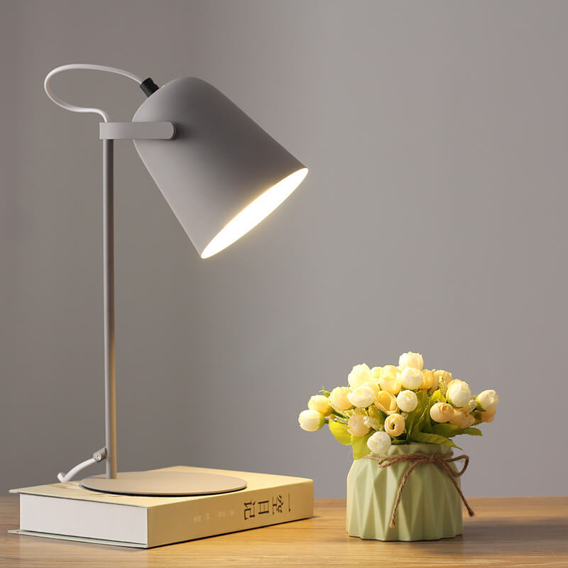 LumiTouch – Minimalistisk bordslampa med stativbas och touchkontroll Veska Grå