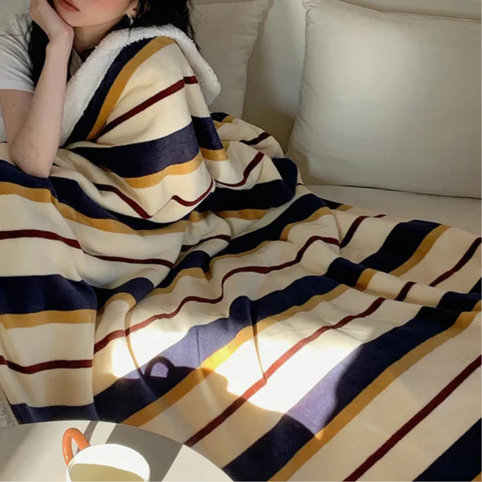 Stripe Sofa Throw | Veska Brun