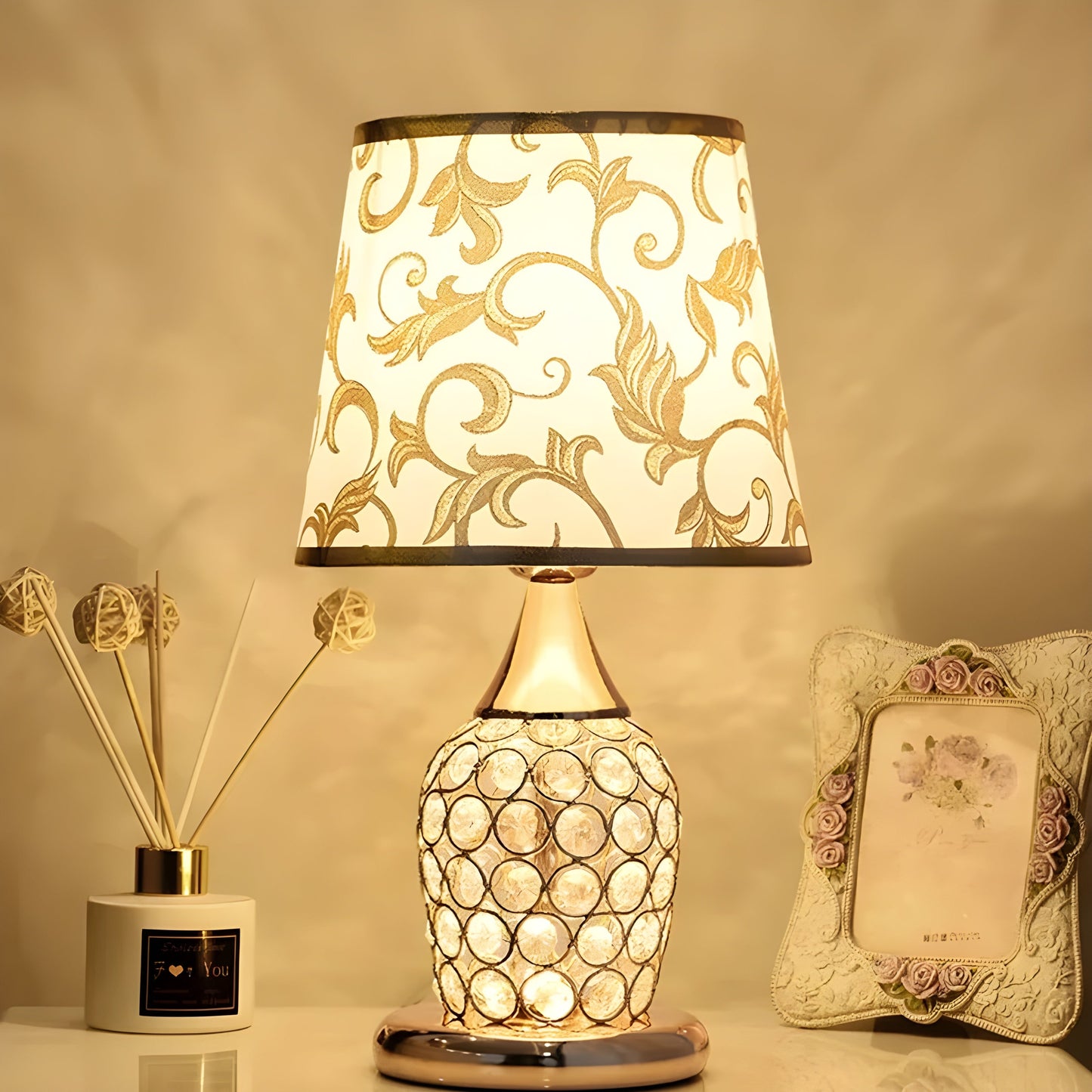 Veska | Lustrelia Crystal Optic Table Lamp | LED-belysning & Touch-funktion | Elegant Ljusspel | 220V | Plast C