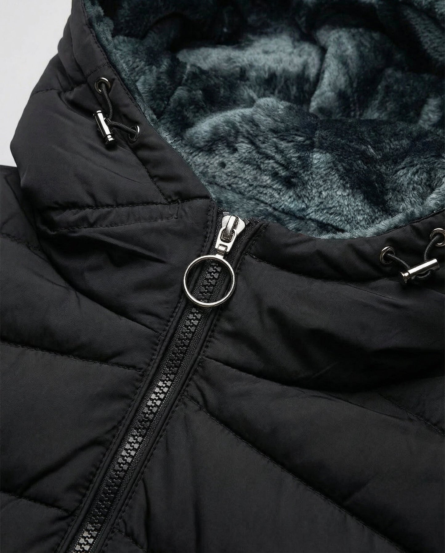 Veska | Lång Vinterjacka för Dam | Huva och Praktisk Hel Dragkedja