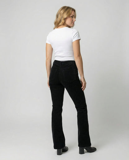 Veska | Cord Flared Byxor för Dam | Mjuk Passform och Elegant Silhuett