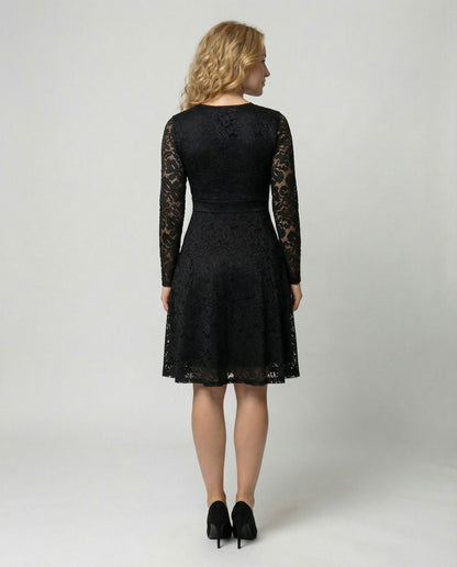 Veska | Spetsklänning för Dam | Djup V-ringning och Elegant Silhuett