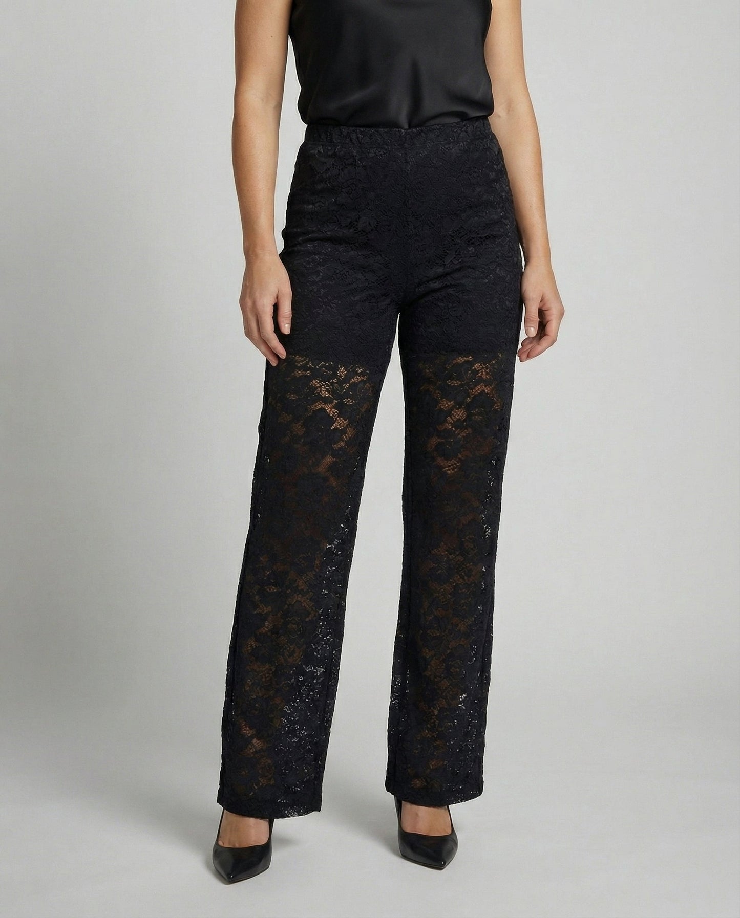 Veska | Spetsbyxor för Dam | Vida Ben och Elegant Silhuett