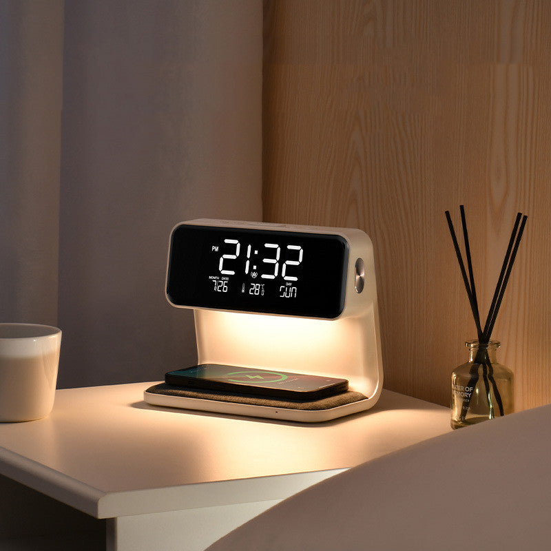 3-i-1 Sänglampa med Trådlös Laddare – LCD Väckarklocka & Touch Dimmbar LED Bordslampa | Veska