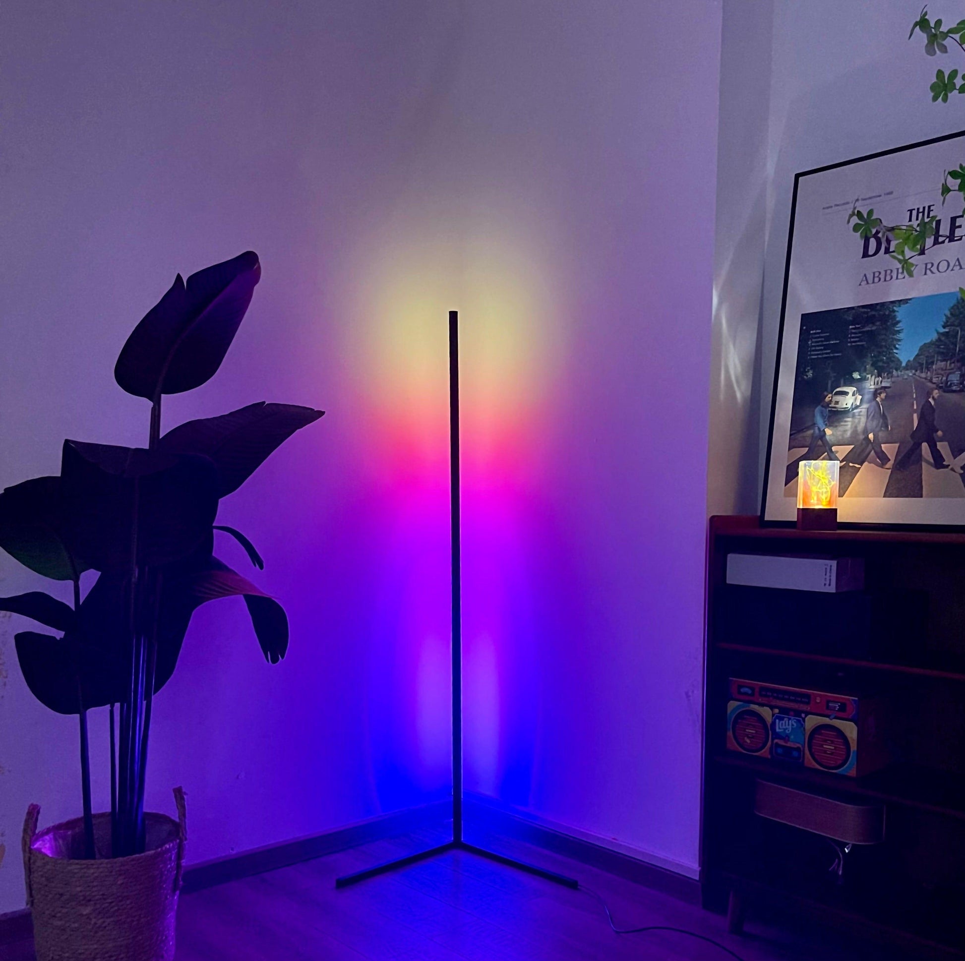 55'' RGB Färg Hörnlampa | Veska