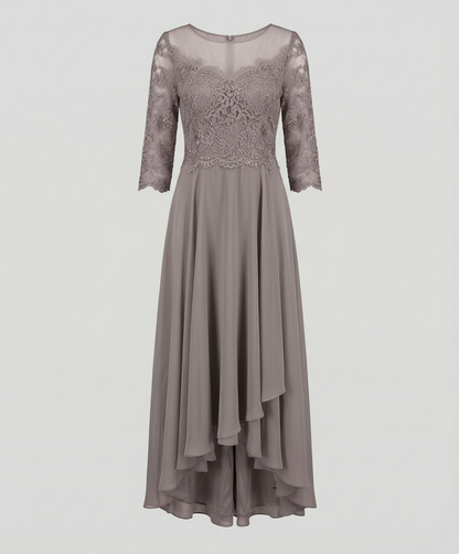 Veska | Elegant Aftonklänning med Spets | Ankellång Design för Fest