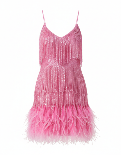 Veska | Cocktailklänning med Paljetter | Figursydd Silhuett och Glamour