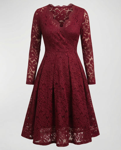 Veska | Spetsklänning för Dam | Djup V-ringning och Elegant Silhuett