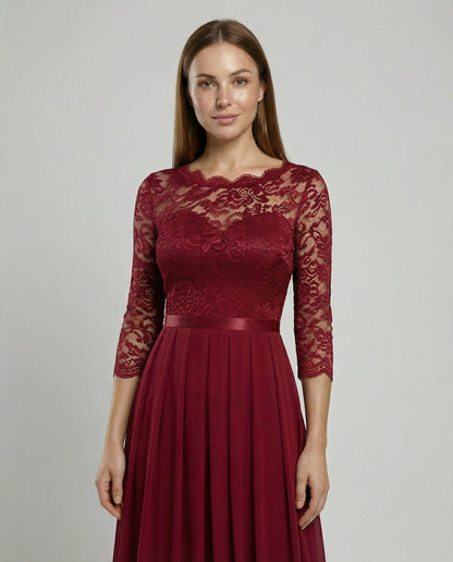 Veska | Spetsklänning för Brudtärna | Lång Flödande Design med 3/4-ärm