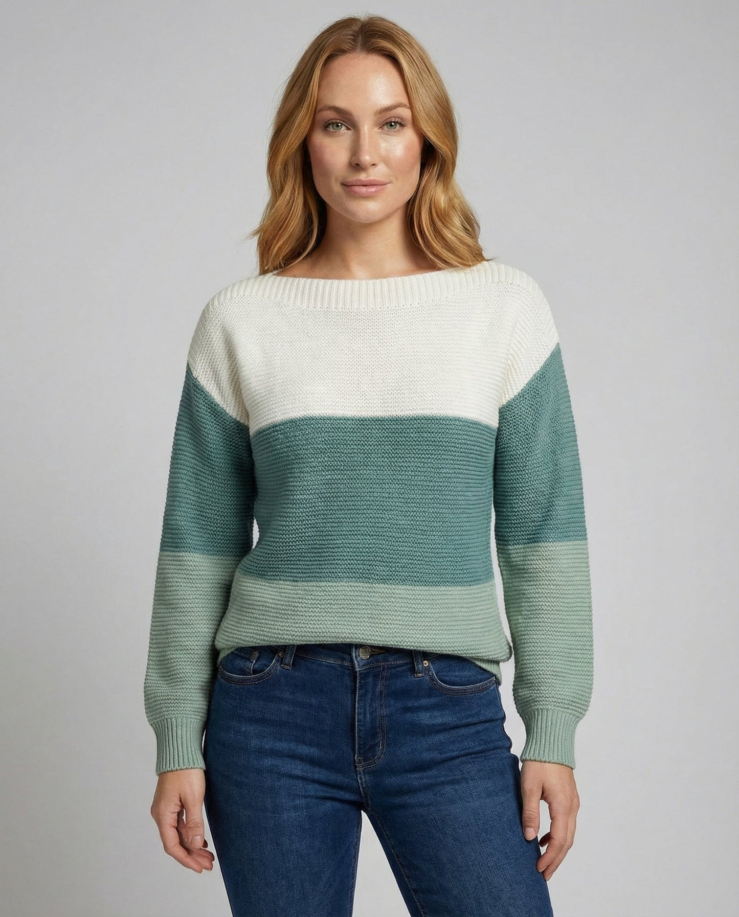 Veska | Patchworktröja för Dam | Modern Trefärgad Design och Bekväm Passform