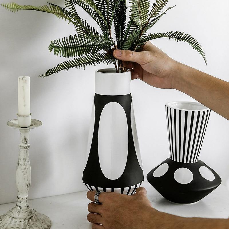 Abstrakt svartvit designvase | Veska