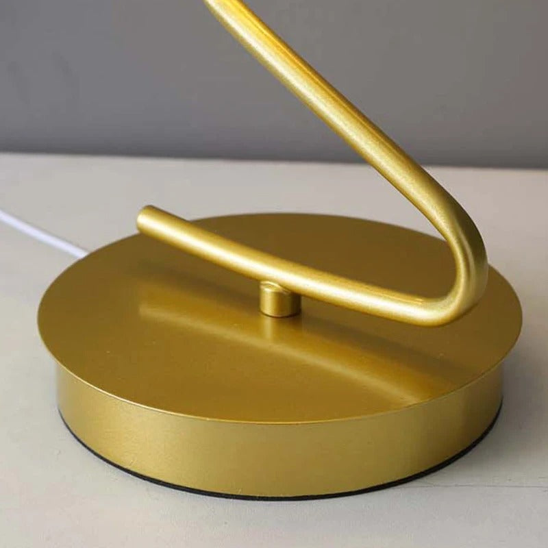 Aetherwing™ | LED Fjäril Bords lamp | Modern Design med Justerbar Ljusstyrka | Perfekt för Vardagsrum & Sovrum | Veska