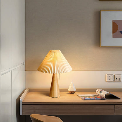 AntiqueRadiance – Elegant trä- och metallbordslampa | Veska