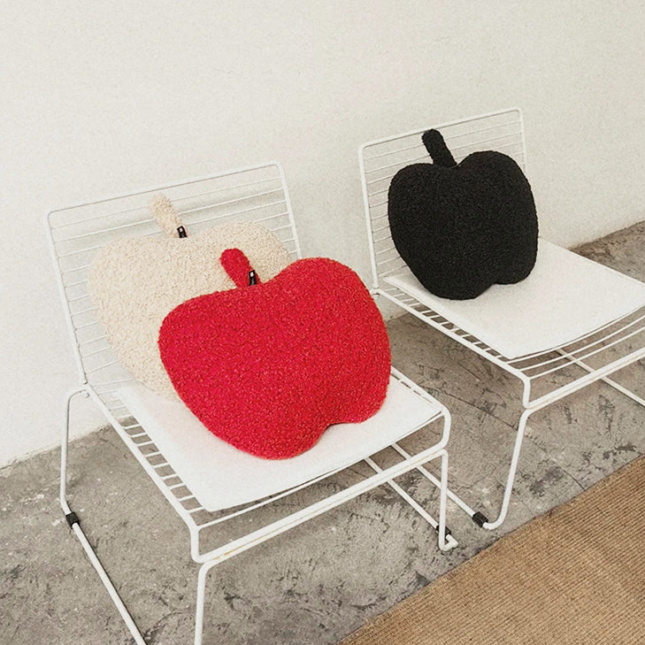 Apple Pillow | Veska