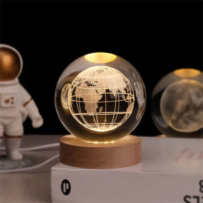 AstroGlobe 3D Lampa – Spherical Wooden Table Lamp with Warm LED Light and Planet Design | Veska