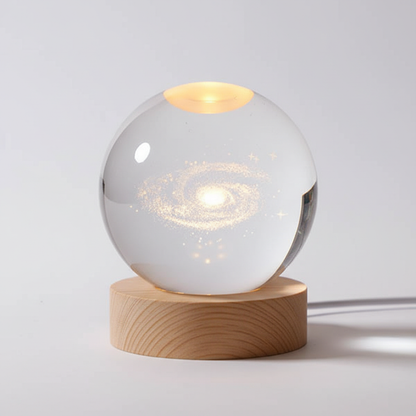 AstroGlobe 3D Lampa – Spherical Wooden Table Lamp with Warm LED Light and Planet Design | Veska Melkvägen
