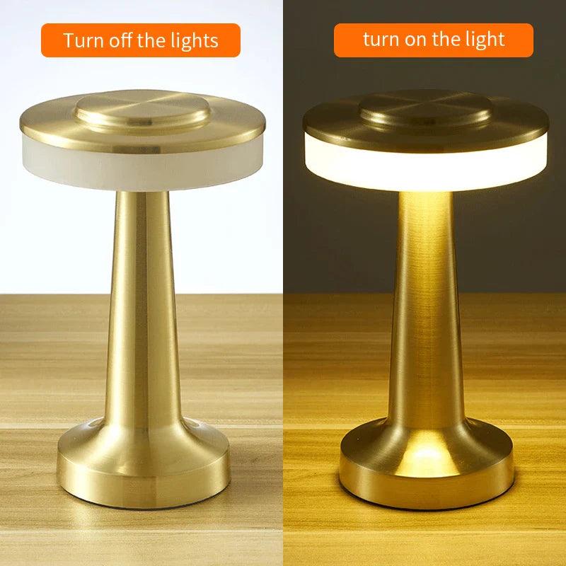 AuraMetal - Nordiskt Inspirerad Bordslampa | Veska