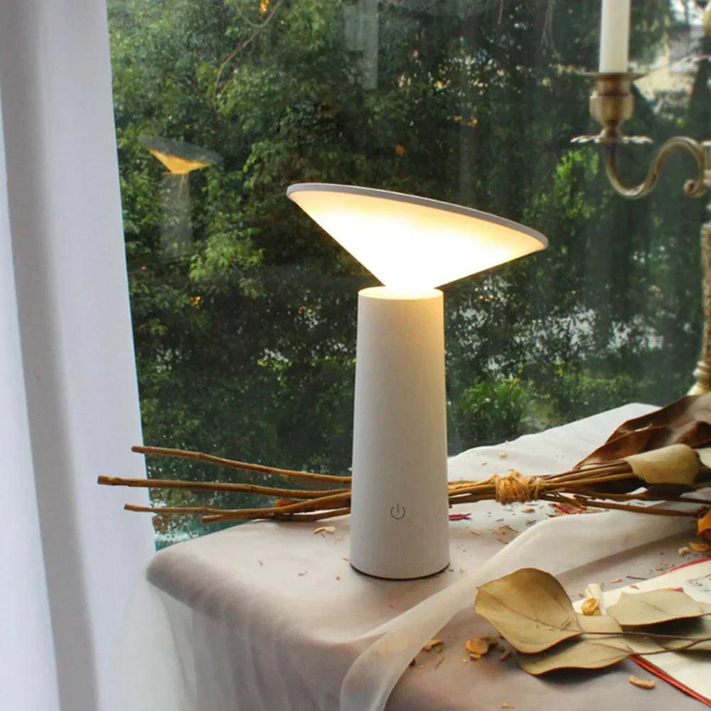Bärbar Dimbar Bordslampa - LumoFlex | Veska