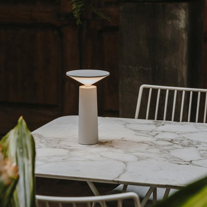Bärbar Dimbar Bordslampa - LumoFlex | Veska
