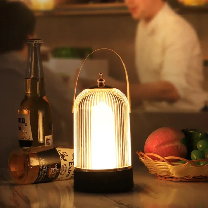 Bärbar Retro Fågelbur Bordslampa – Vintage LED Belysning i Klassisk Design | Veska