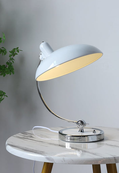 Bauhaus KI Classic Bordslampa Replika | Veska