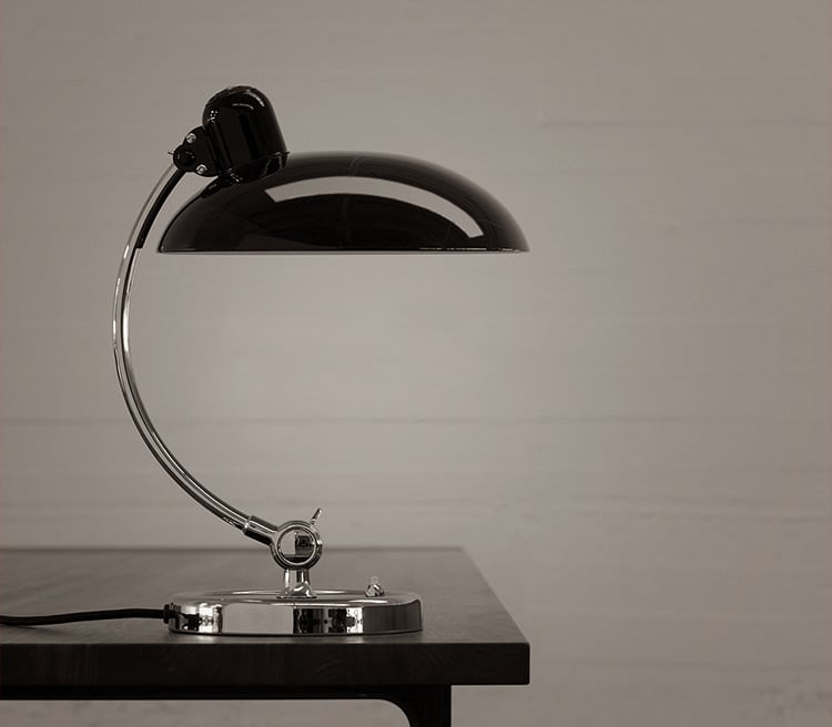 Bauhaus KI Classic Bordslampa Replika | Veska Svart