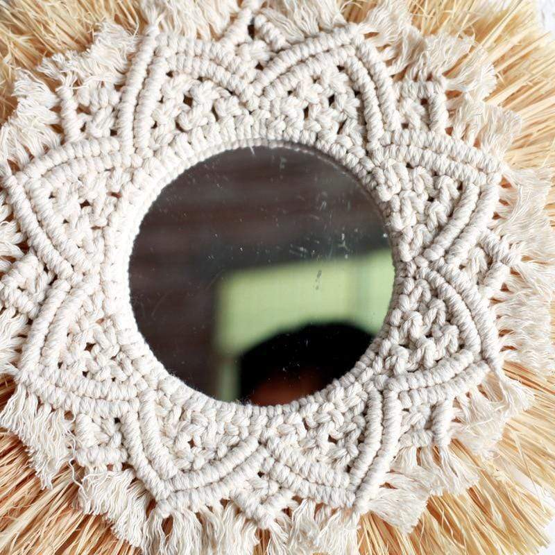 Beige Nordisk Vägghängd Spegel | Veska