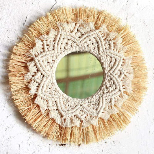 Beige Nordisk Vägghängd Spegel | Veska