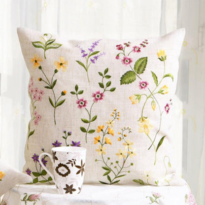 Blommigt Broderad Kuddeöverdrag | Veska A