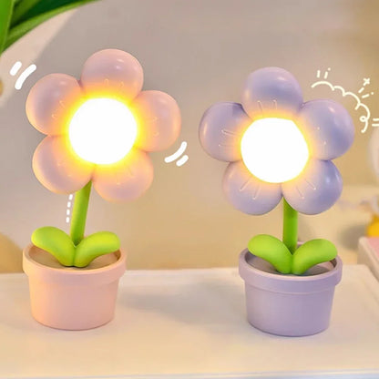 BloomAura – Elegant Petite Blomsterbordslampa för Mjuk Belysning | Veska