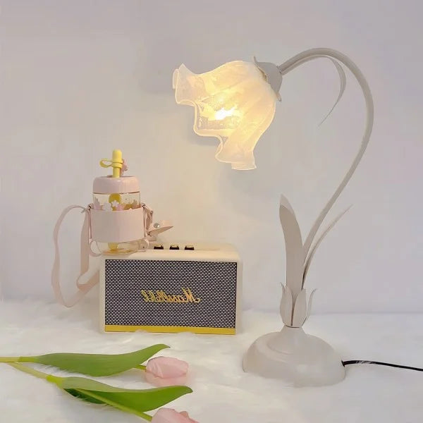 BloomBeam - Justerbar Retro Bordslampa | Veska