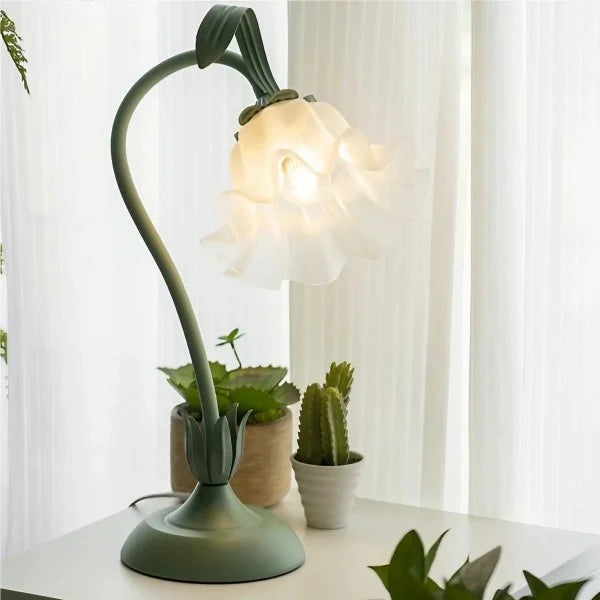 BloomBeam - Justerbar Retro Bordslampa | Veska
