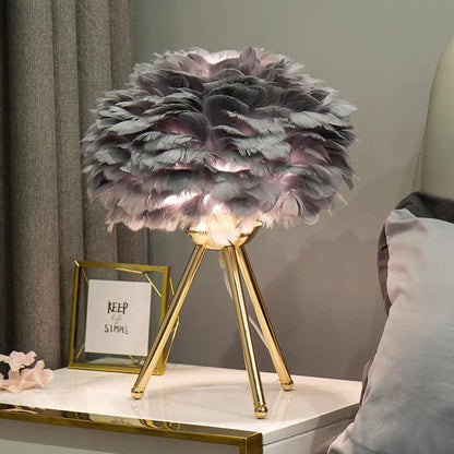 Blossom Bordslampa – Elegant Fjäderdesign med Dimbart Ljus | Veska