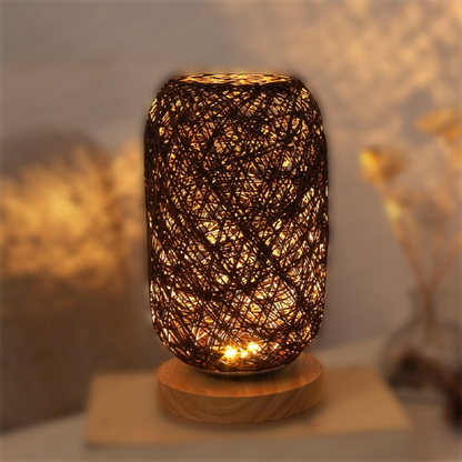 Bordslampa i rattan trä | Veska