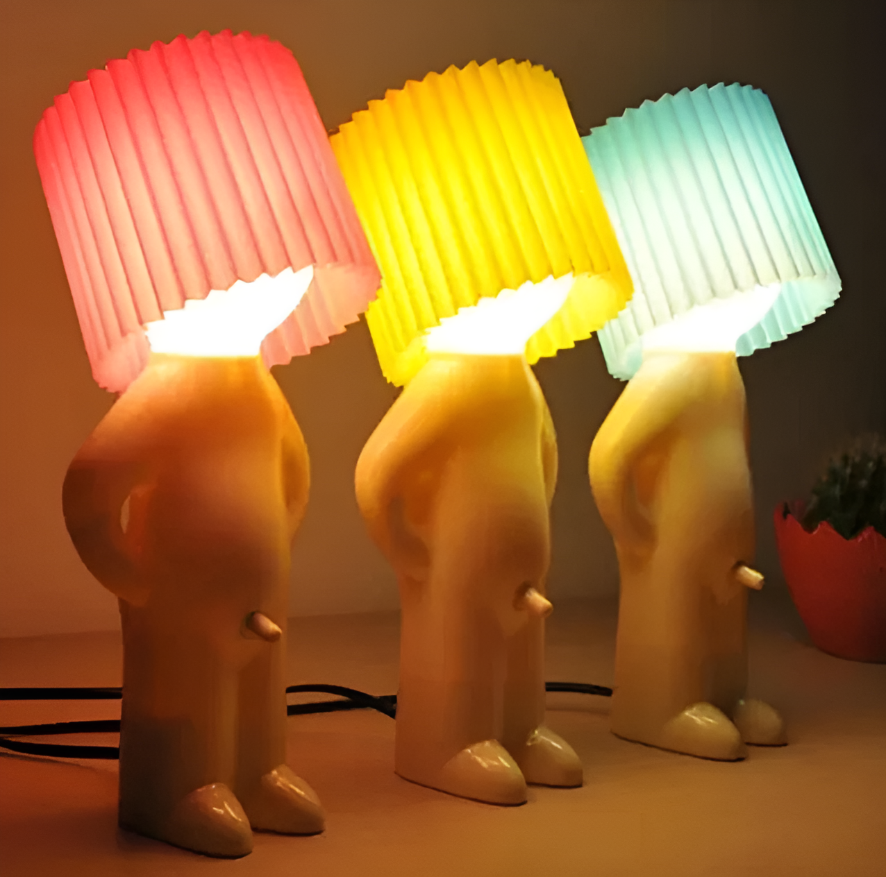 Bordslampa - Kreativ lilla Shy Boy LED-lampa | Veska