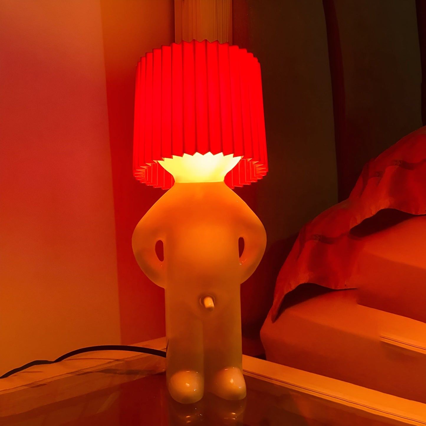Bordslampa - Kreativ lilla Shy Boy LED-lampa | Veska