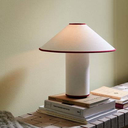 Bordslampa med textilskärm – Lunara | Veska