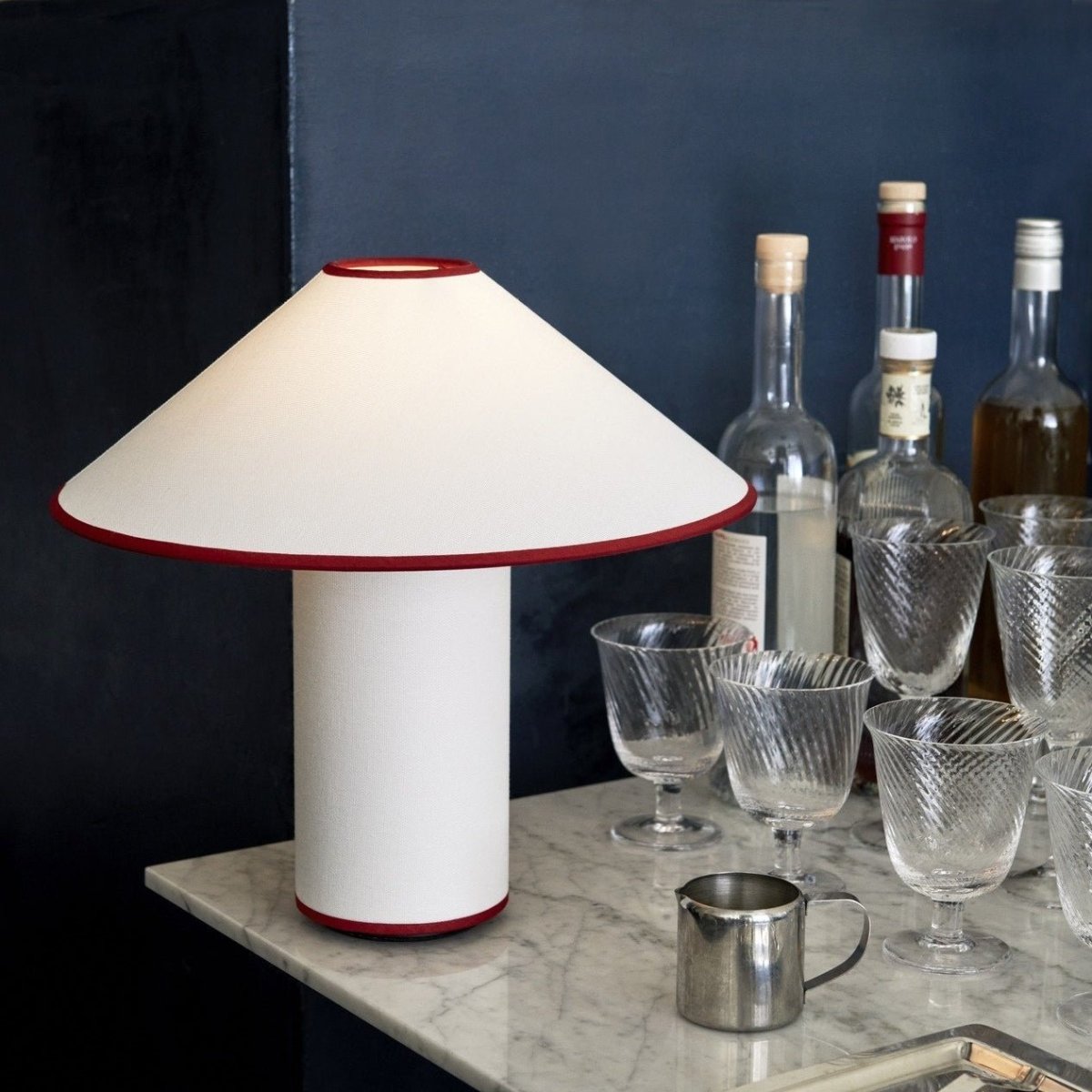 Bordslampa med textilskärm – Lunara | Veska