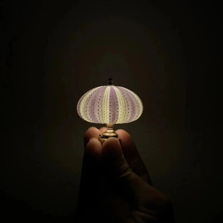 Bordslampa Mini Sjöborrar Skalsljus | Veska