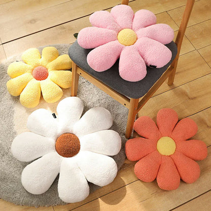 Boucle Plush Flower Cushion | Veska