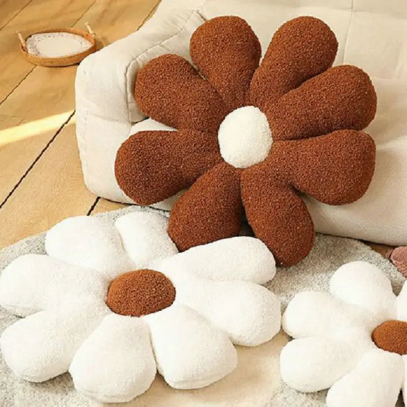 Boucle Plush Flower Cushion | Veska Vit blomma