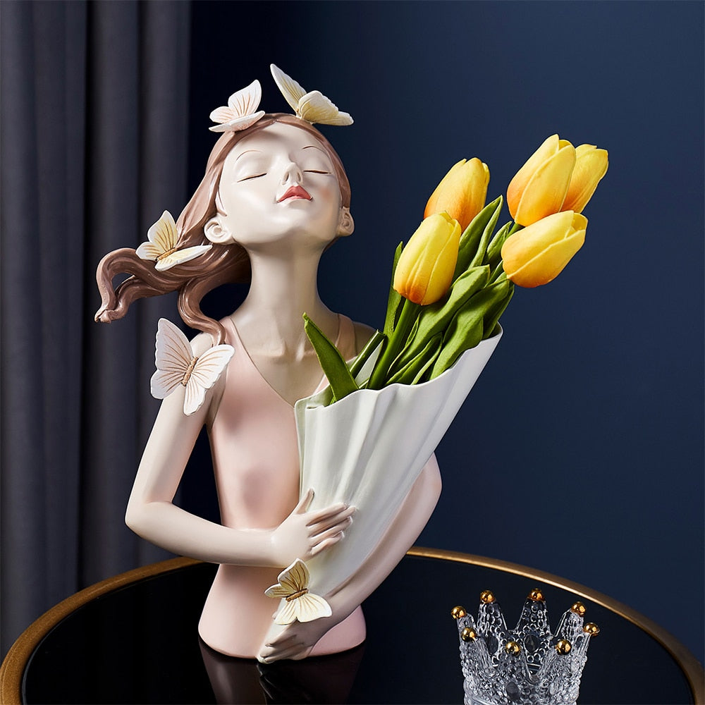 Butterfly Girl Resin Modern Vas | Veska