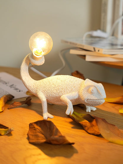CamouGlow – Harmlampa i resin med charmig kameleondetalj | Veska