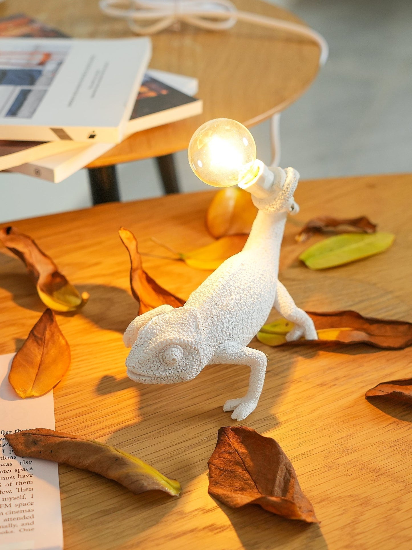 CamouGlow – Harmlampa i resin med charmig kameleondetalj | Veska