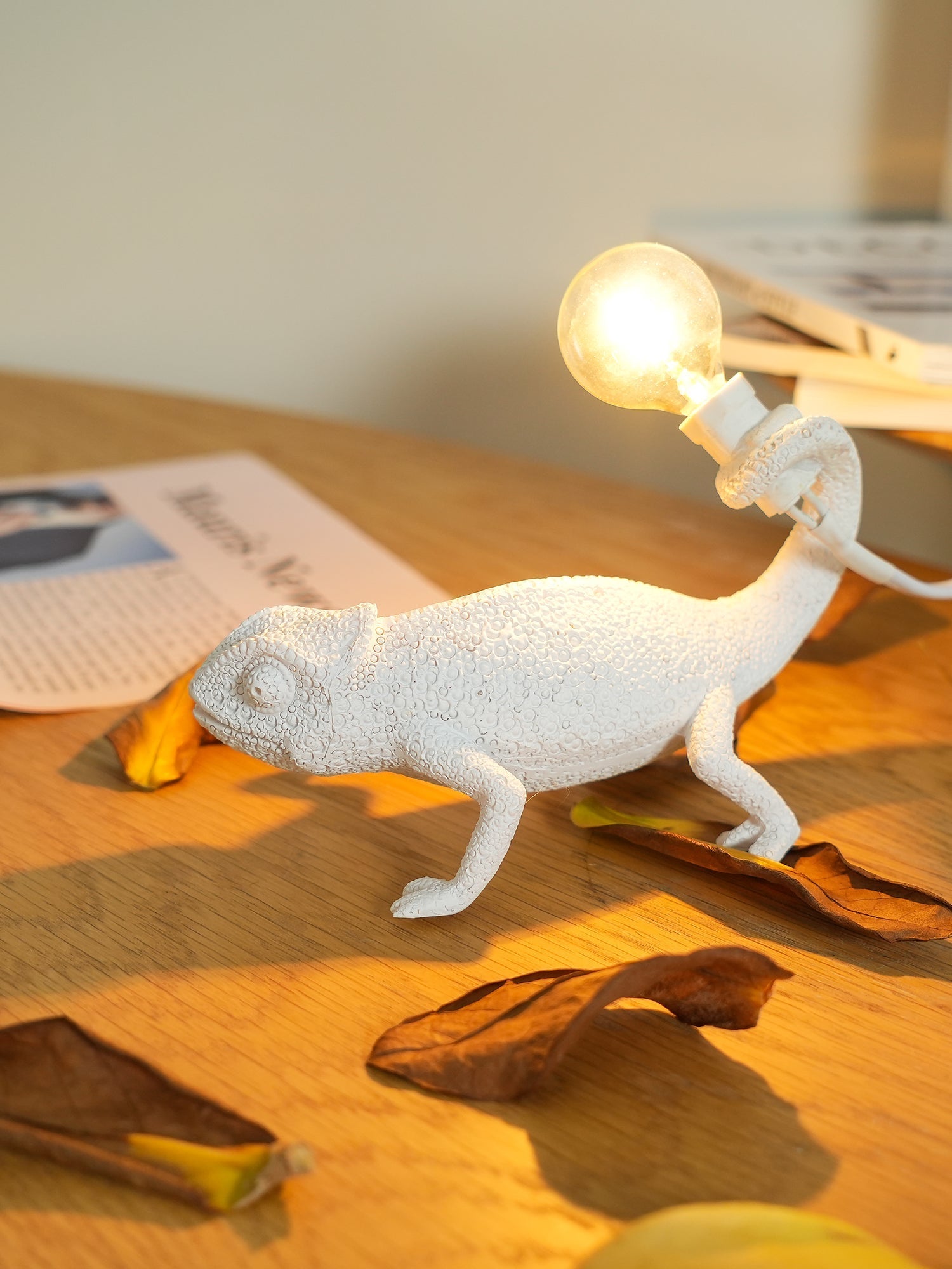 CamouGlow – Harmlampa i resin med charmig kameleondetalj | Veska