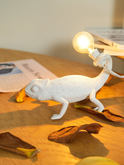 CamouGlow – Harmlampa i resin med charmig kameleondetalj | Veska