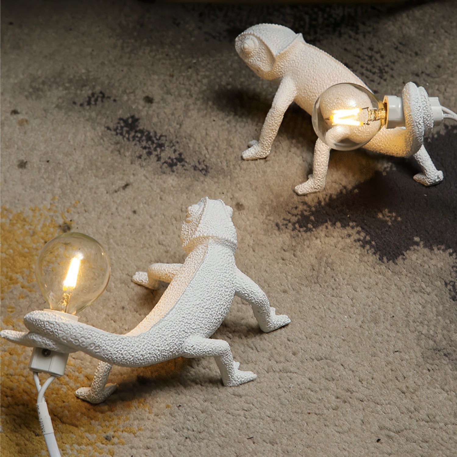 CamouGlow – Harmlampa i resin med charmig kameleondetalj | Veska