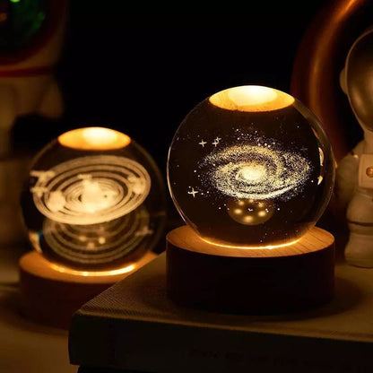 Celestial Sphere Nattlampa | Veska Galaxy