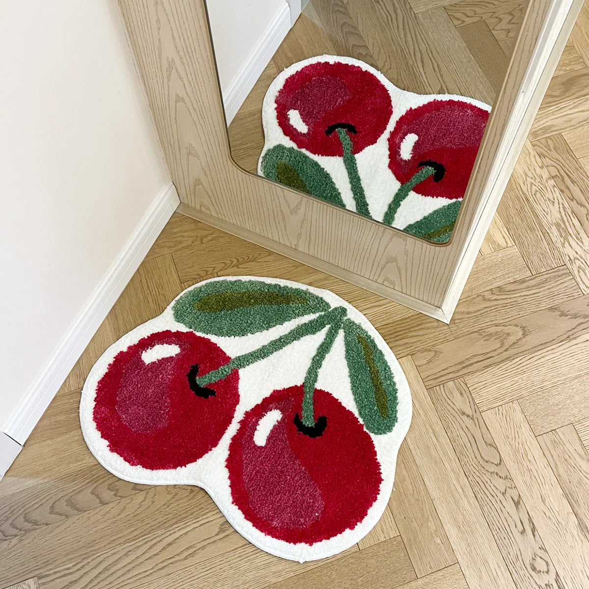 Cherry Rug | Veska