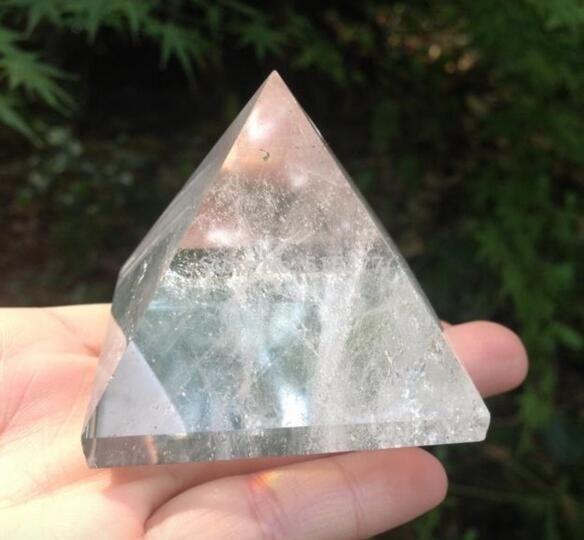 Clear Quartz Generator | Veska